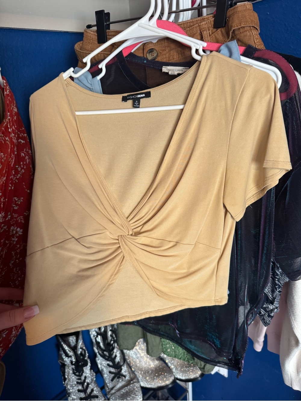 Express Women's Tan Knot-Front Crop Top